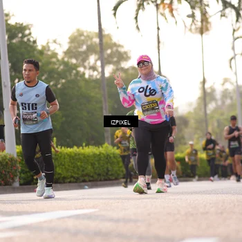 Runner Photo 6532066