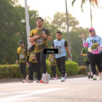 Runner Photo 6532074