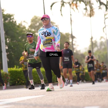 Runner Photo 6532076