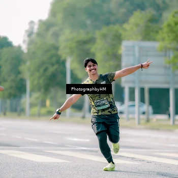 Runner Photo 6532080
