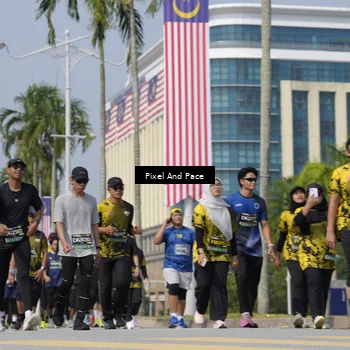 Runner Photo 6532088