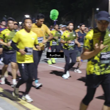 Runner Photo 6532090