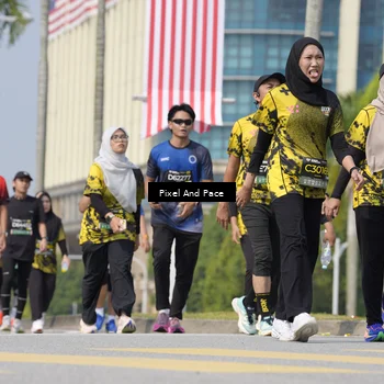 Runner Photo 6532101