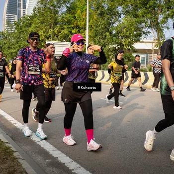 Runner Photo 6532115