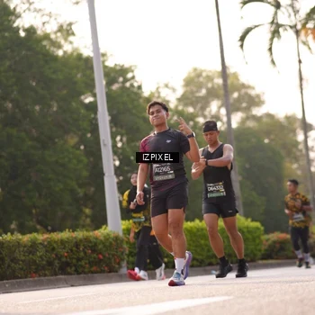 Runner Photo 6532130