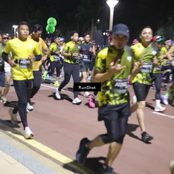 Runner Photo 6532142