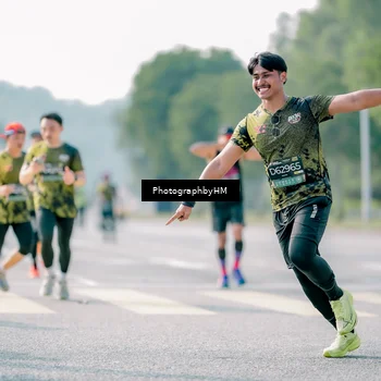 Runner Photo 6532157