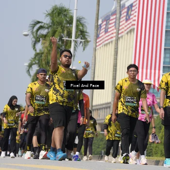 Runner Photo 6532237