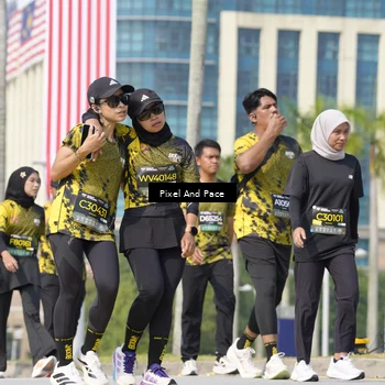 Runner Photo 6532281