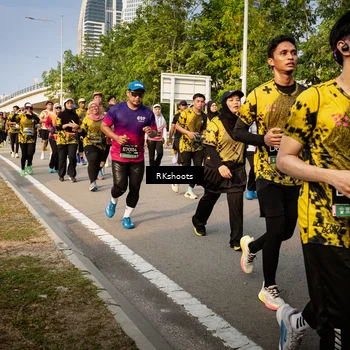 Runner Photo 6532302