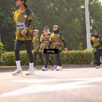 Runner Photo 6532312