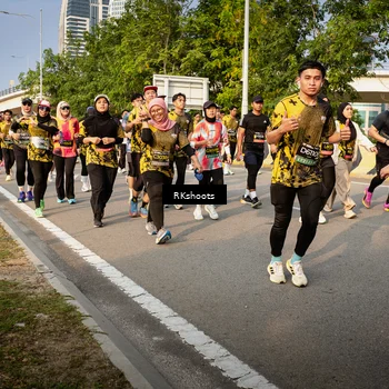 Runner Photo 6532338