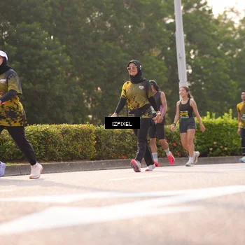 Runner Photo 6532341