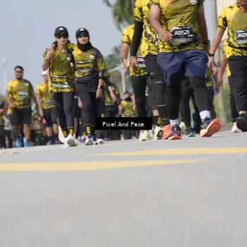 Runner Photo 6532389