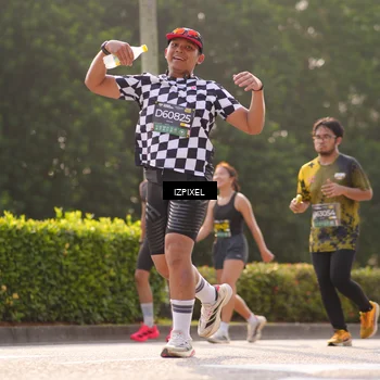 Runner Photo 6532397