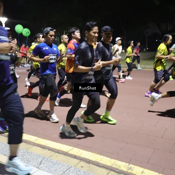 Runner Photo 6532413