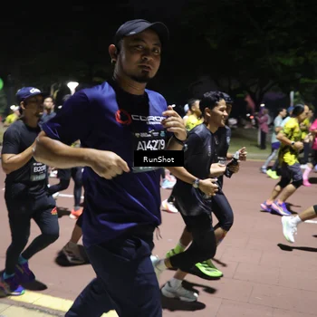Runner Photo 6532419
