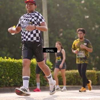 Runner Photo 6532424