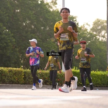 Runner Photo 6532440