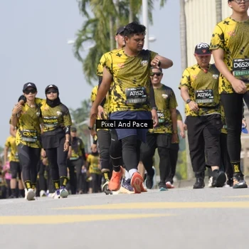 Runner Photo 6532456