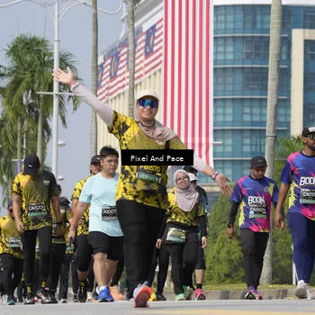 Runner Photo 6532460
