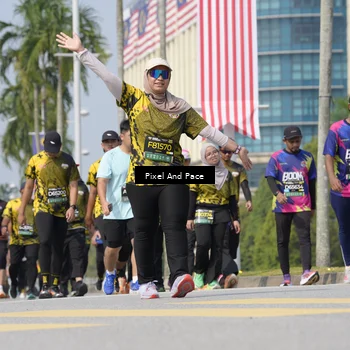 Runner Photo 6532484