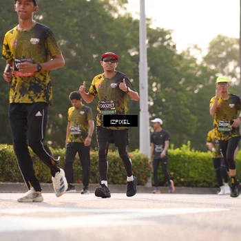 Runner Photo 6532487