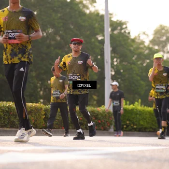 Runner Photo 6532491