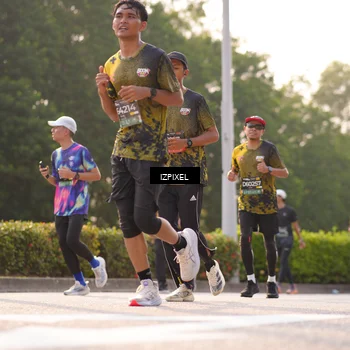 Runner Photo 6532494