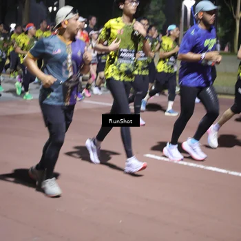 Runner Photo 6532509