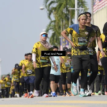 Runner Photo 6532517