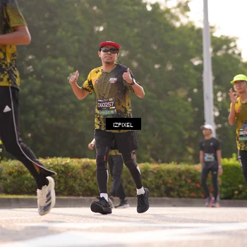 Runner Photo 6532520