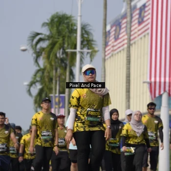 Runner Photo 6532524
