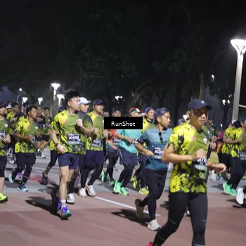 Runner Photo 6532543