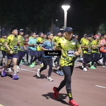 Runner Photo 6532548