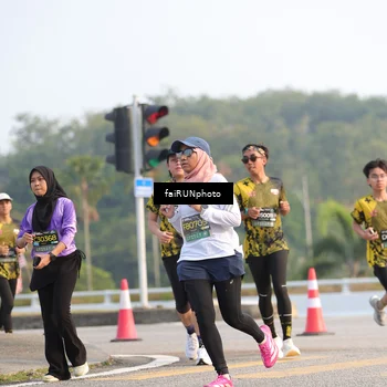 Runner Photo 6532554