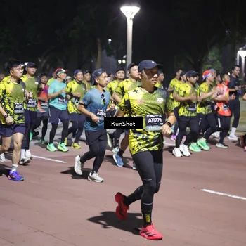 Runner Photo 6532564