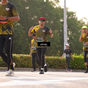 Runner Photo 6532588