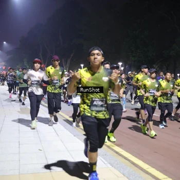 Runner Photo 6532616