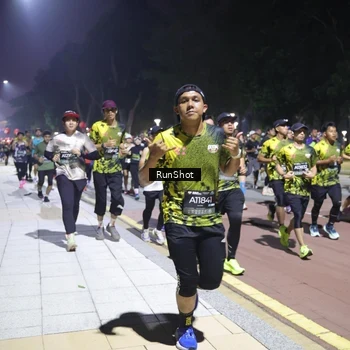 Runner Photo 6532623