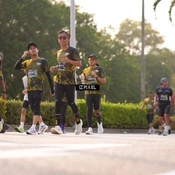 Runner Photo 6532657