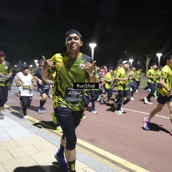 Runner Photo 6532660