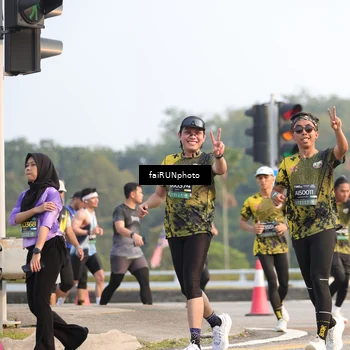 Runner Photo 6532691