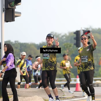 Runner Photo 6532693