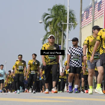 Runner Photo 6532702
