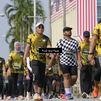 Runner Photo 6532717