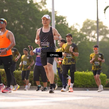 Runner Photo 6532739