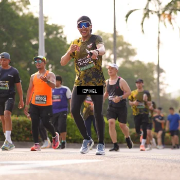 Runner Photo 6532759