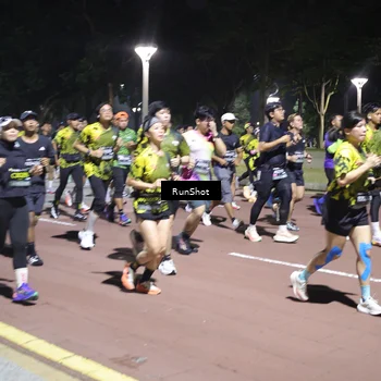 Runner Photo 6532773