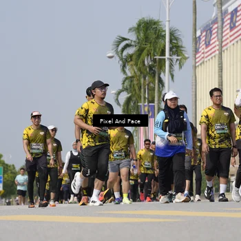 Runner Photo 6532777